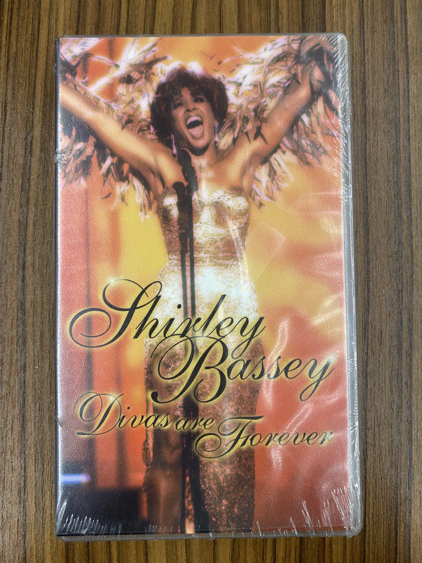Shirley Bassey - Divas Are Forever (VHS)