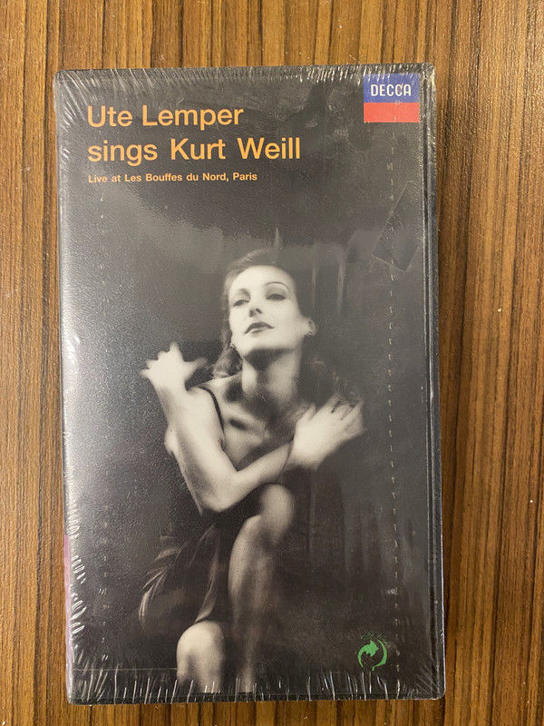 Ute Lemper - Sings Kurt Weill (VHS)