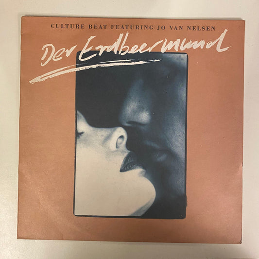 Culture Beat Featuring Jo Van Nelsen - Der Erdbeermund (12")