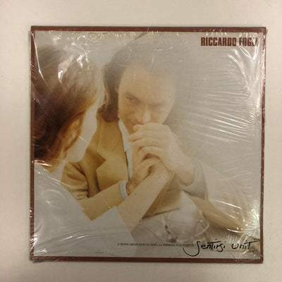 Riccardo Fogli - È Troppo Importante Un Gesto, La Presenza E La Forza Di Sentirsi Uniti (LP, Album)
