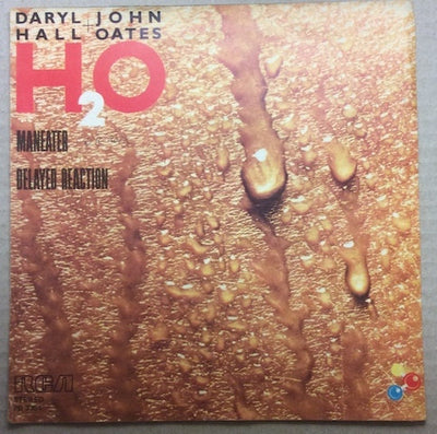 Daryl Hall & John Oates - Maneater / Delayed Reaction (7")