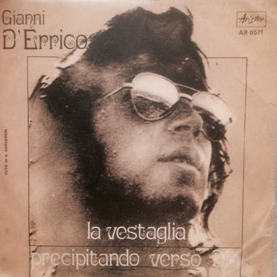 Gianni D'Errico - La Vestaglia / Precipitando Verso Dio (7")